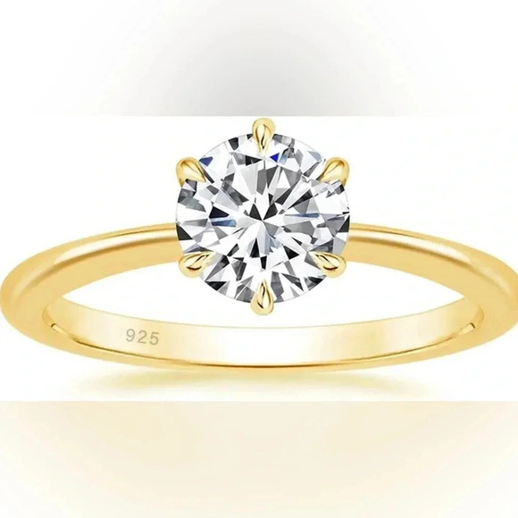 4 Cubic Zirconia Engagement Rings & 1 Wedding Band - Picture 1 of 5